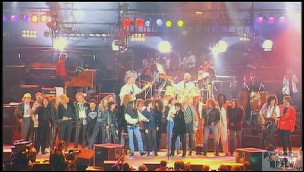 tributo126.jpg